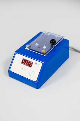 101724 Incubator 01.jpg